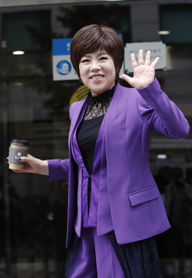 김연자 '안녕 안녕'                                                                                                                                                                            