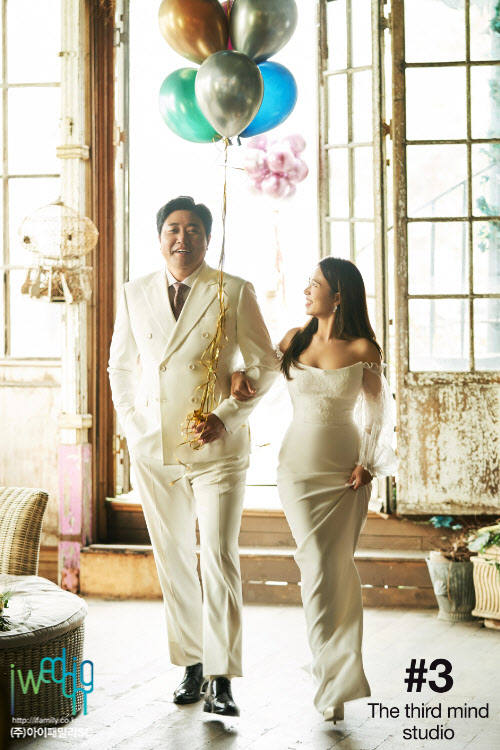  양준혁♡박현선, 웨딩화보 공개 '19세 나이차 극복'                                                                                                                                       