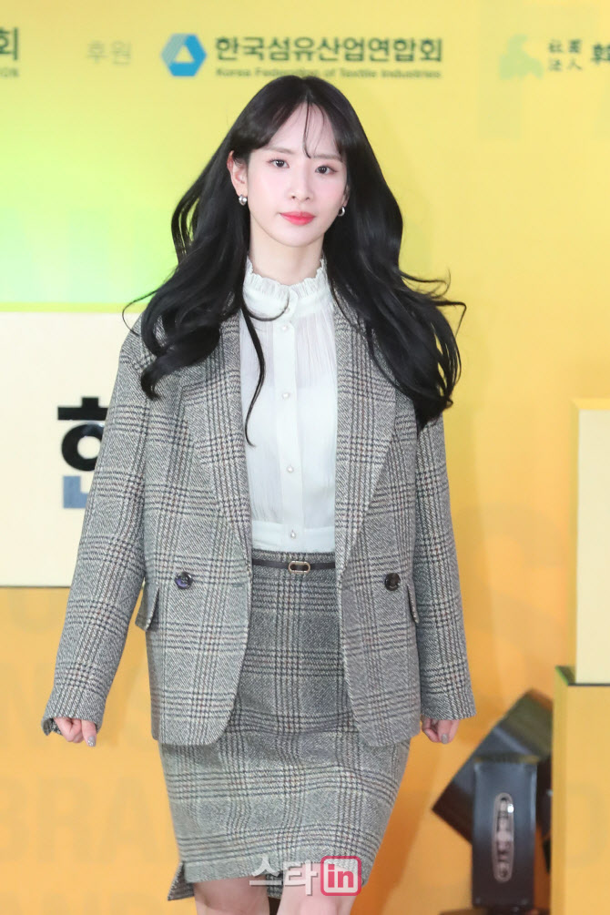 우주소녀 설아, 돋보이는 눈빛                                                                                                                                                                      