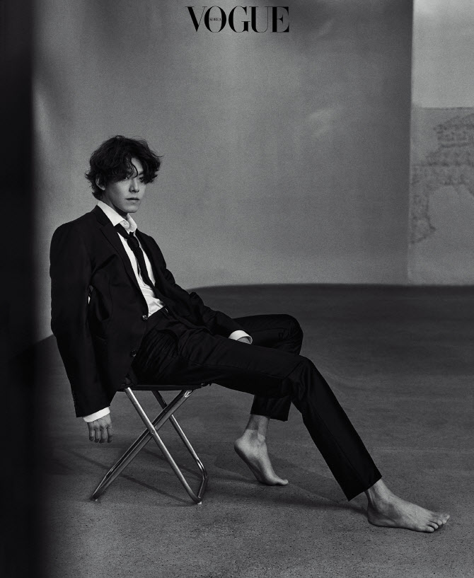 김우빈 '과거엔 강한 남자 되고 싶었지만.. 지금은"                                                                                                                                              