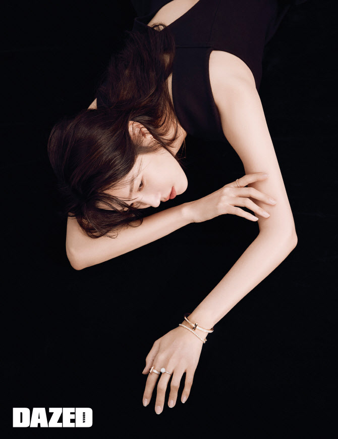 이지아, 독보적 분위기                                                                                                                                                                             