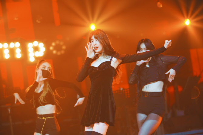 수지, 무대 위 여신                                                                                                                                                                                      