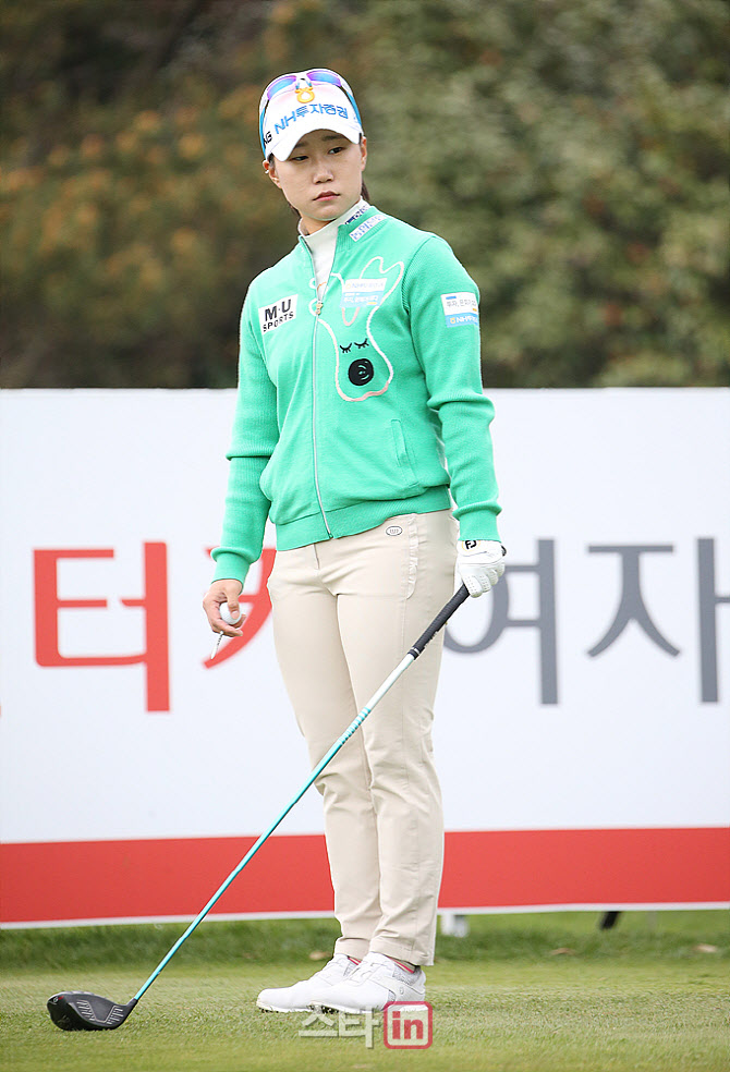  코스 매니지먼트하는 정윤지                                                                                                                                                                       