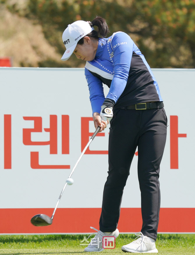 임진희 '파워풀한 임팩트'                                                                                                                                                                