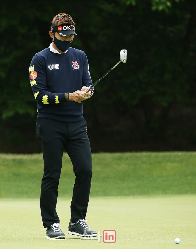  이태희 '버디가 필요해'                                                                                                                                                                 