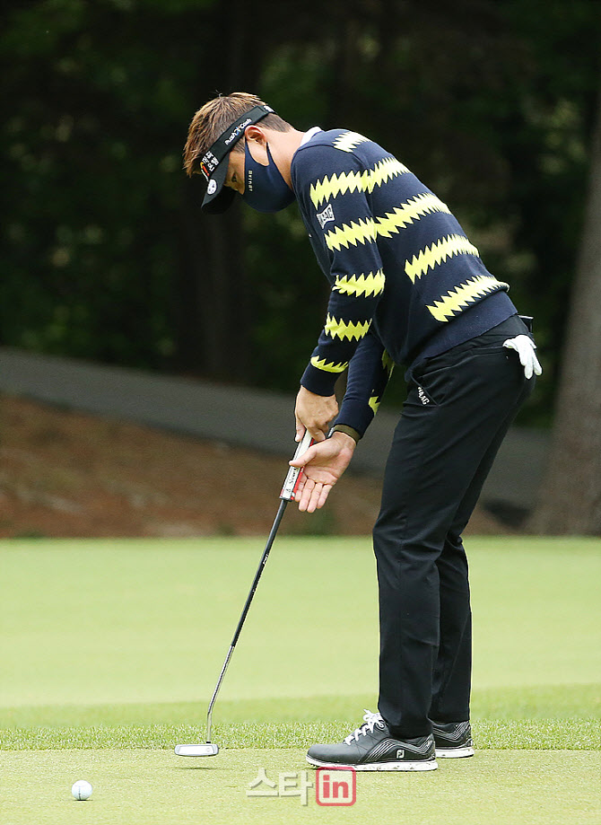  이태희 '신중하게'                                                                                                                                                                      