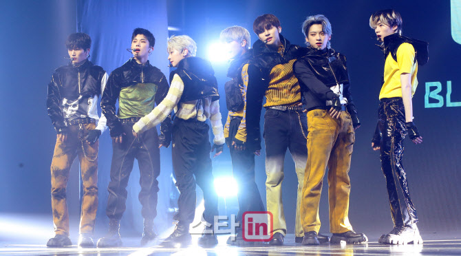 블리처스 ‘환상적인 무대'                                                                                                                                                                    