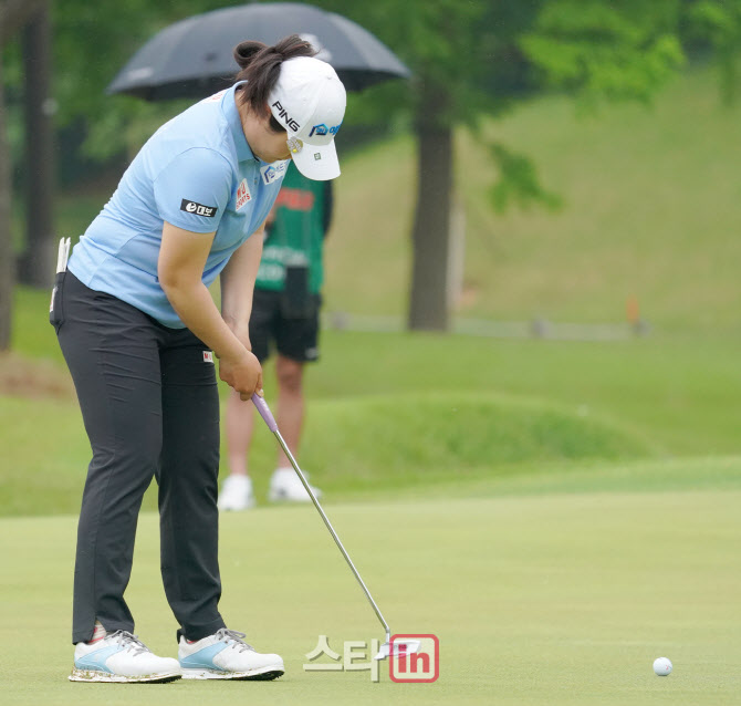 임은빈 '감각적인 버디퍼트'                                                                                                                                                              