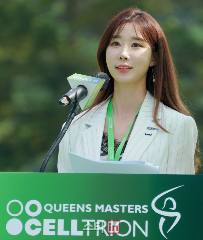 진달래 아나운서 '무더위 날리는 진행'                                                                                                                                                    