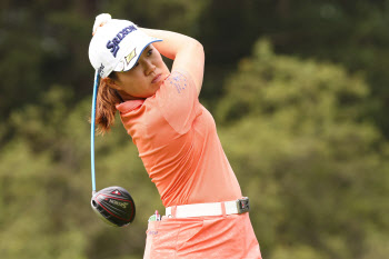 올림픽 일본대표 나사, LPGA 대회 첫날 버디만 10개 '심상찮네'