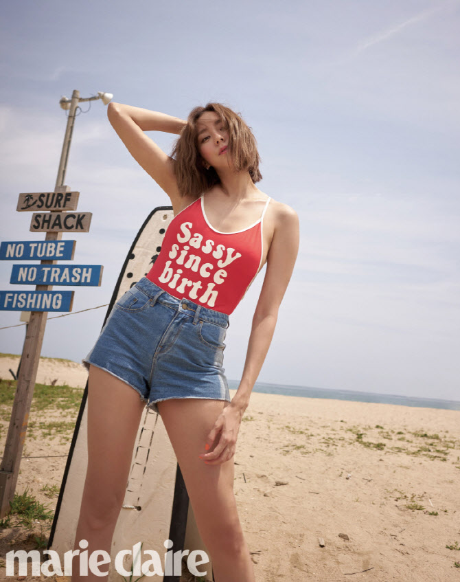 유이, 여름 화보 공개                                                                                                                                                                                    