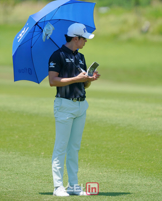 김태훈 '거리를 정학히 계산해야지'                                                                                                                                                       