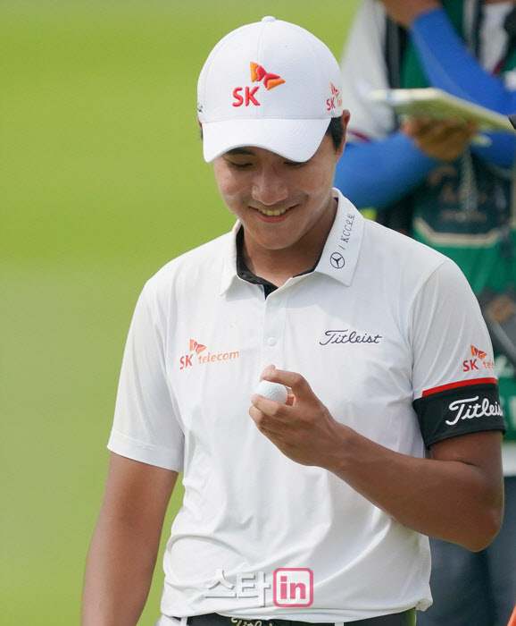 김한별 '우승 볼 너무 좋다'                                                                                                                                                              