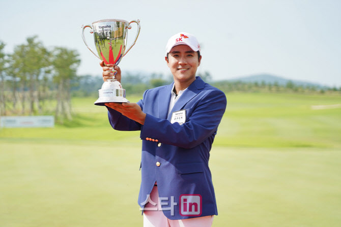 김한별 '시즌 첫 승 했어요'                                                                                                                                                              