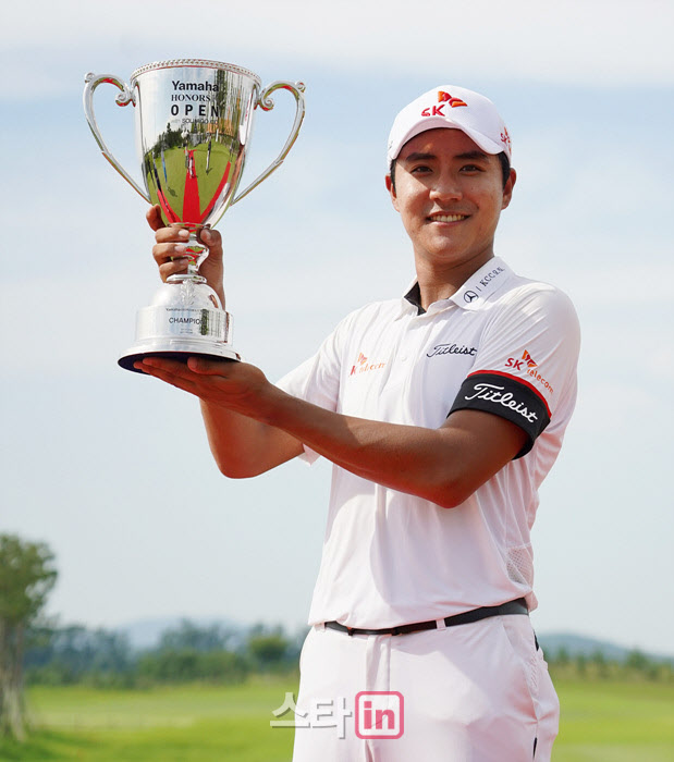 김한별 '우승 오늘의 주인공'                                                                                                                                                             