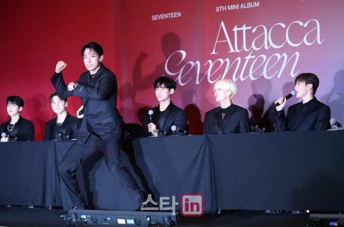 세븐틴 도겸, '안무는 내가'                                                                                                                                                              