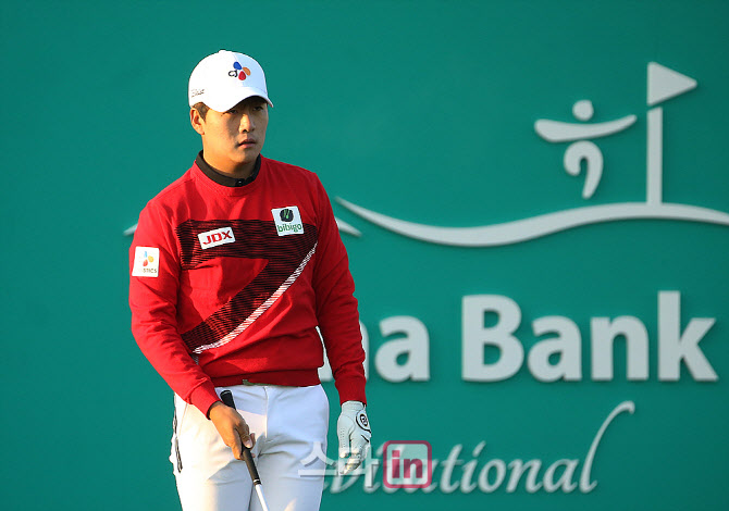  김민규 '선두 자리 뺏기지 않겠다'                                                                                                                                                       