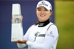 [포토] 고진영 'BMW 챔피언십 역전 우승 후 세계랭킹 1위 탈환'