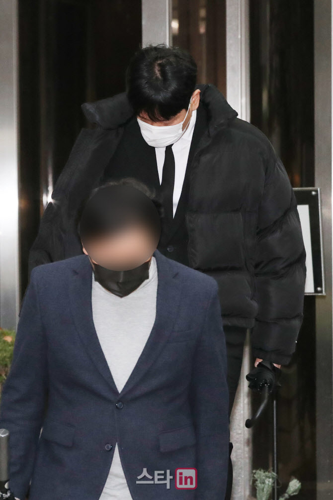 항소심 1차 공판 마친 힘찬                                                                                                                                                                         