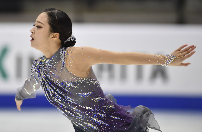  유영, 4대륙 피겨 쇼트 4위                                                                                                                                                                        