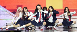 [포토]'완성형 걸그룹' 아이브, 'LOVE DIVE'                                                                                                                                           