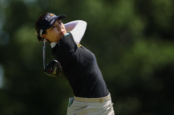 ‘부활’ 전인지, 여자 PGA 챔피언십 제패…3년8개월 만의 우승