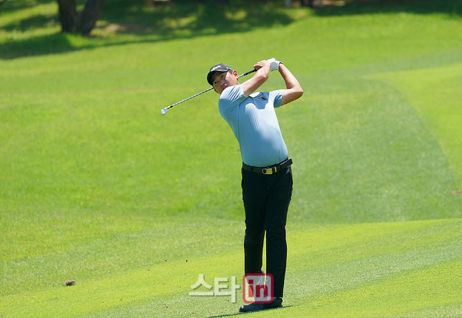  장동규의 아이언샷                                                                                                                                                                                