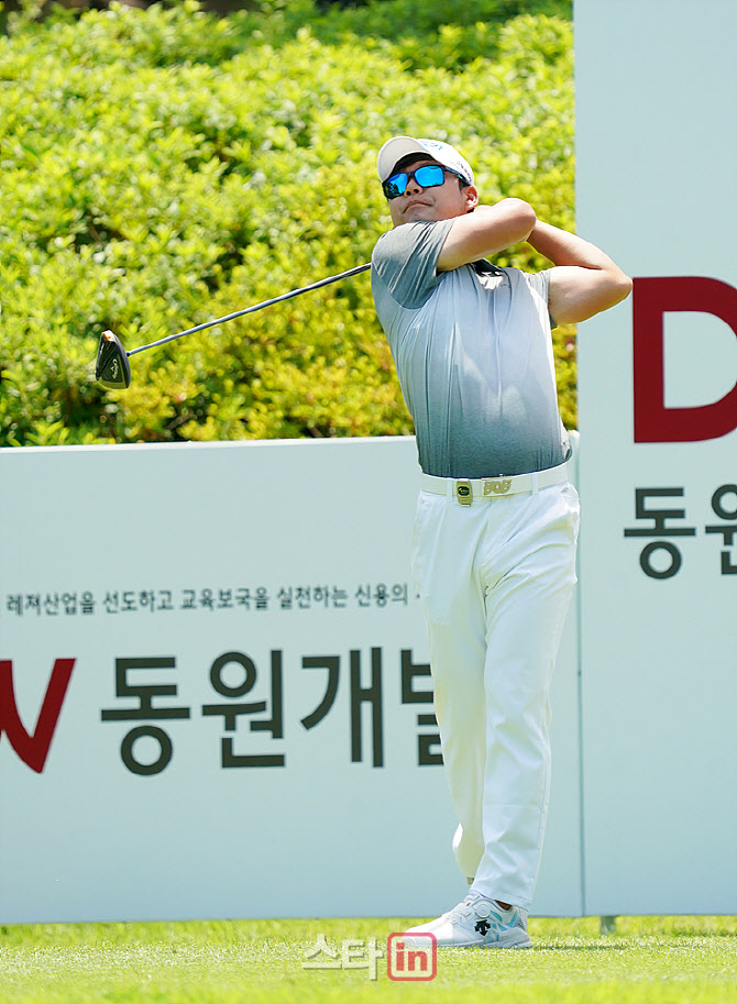  정한밀 '호쾌한 티샷'                                                                                                                                                                   