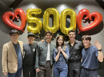 '공조2', 15일 만에 500만 돌파…세번째 한국영화