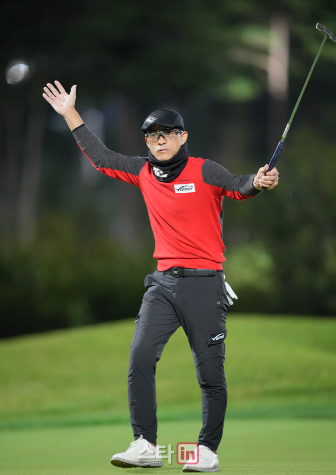 이대환 '롱버디 들어가나'                                                                                                                                                                