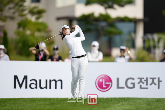 박민지 '우승을 향한 티샷'                                                                                                                                                               