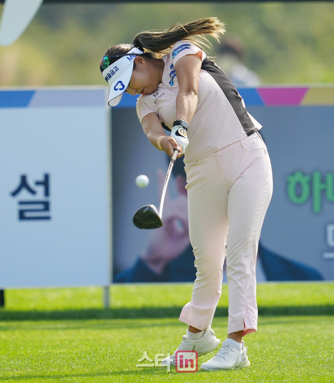 김리안 '확실한 임팩트'                                                                                                                                                                  