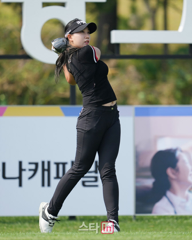 이수진 '강력한 티샷'                                                                                                                                                                    