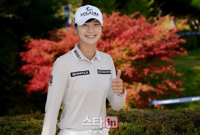 박성현 '우승을 위한 엄지척'                                                                                                                                                             