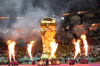 카타르 월드컵 '우승 트로피의 주인공은?'