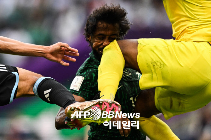 골키퍼-수비수 충돌                                                                                                                                                                                      