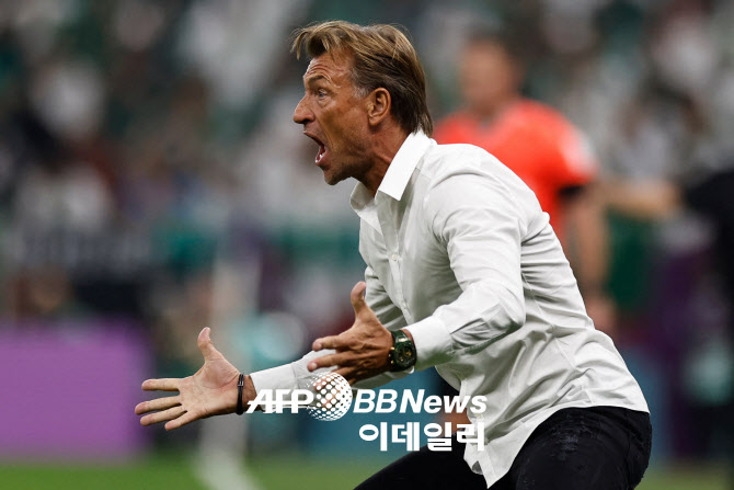 르나르 감독 작전 지시                                                                                                                                                                                   