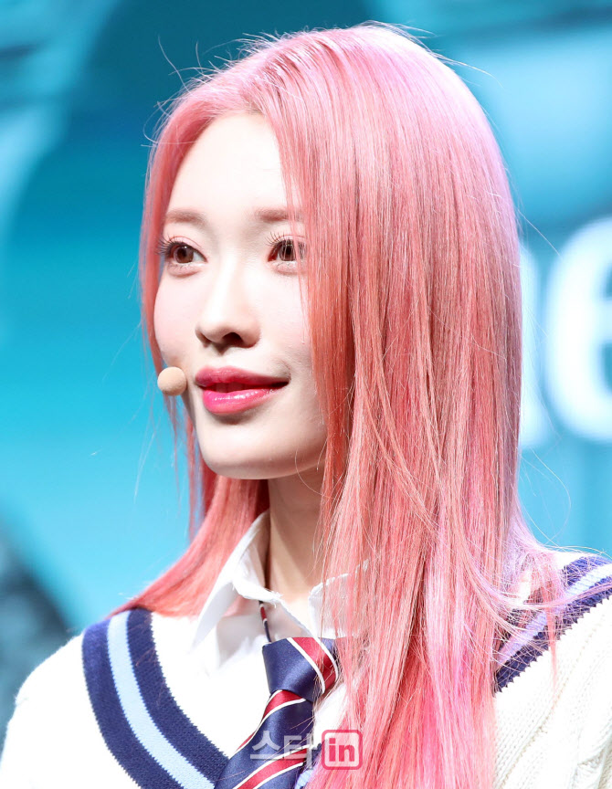 하람, '미모가 남달라'                                                                                                                                                                   