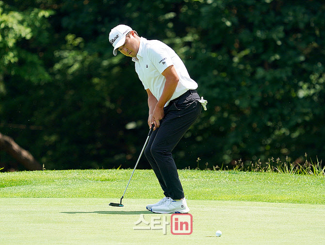  아쉬워하는 이태훈                                                                                                                                                                                