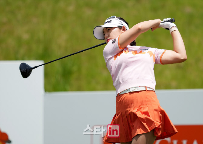 배소현 '우승 향한 티샷'                                                                                                                                                                 