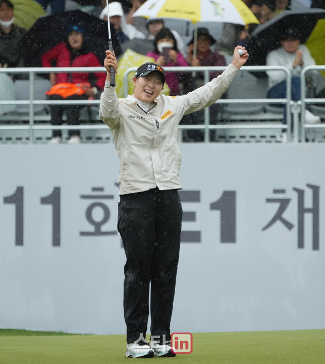 방신실 '우승 드디어 해냈다'                                                                                                                                                             