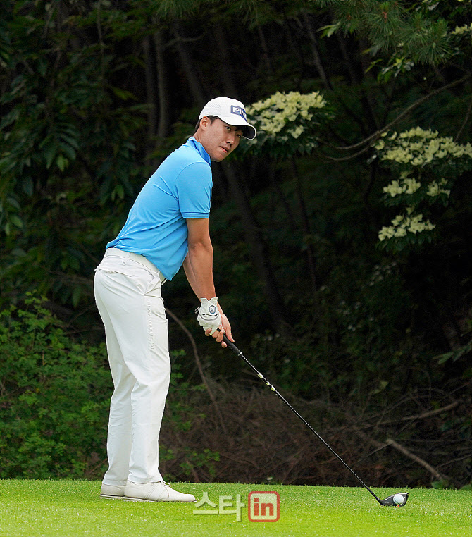  이승찬 '침착하게'                                                                                                                                                                      