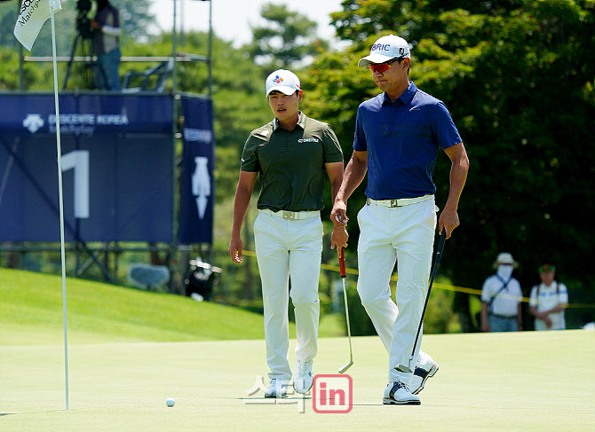  이재경과 권성열의 8강전                                                                                                                                                                          