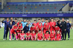 한국 여자축구, 북한과 8강전...벨 감독 "경기 방식 이해 안되지만 꼭 이긴다"