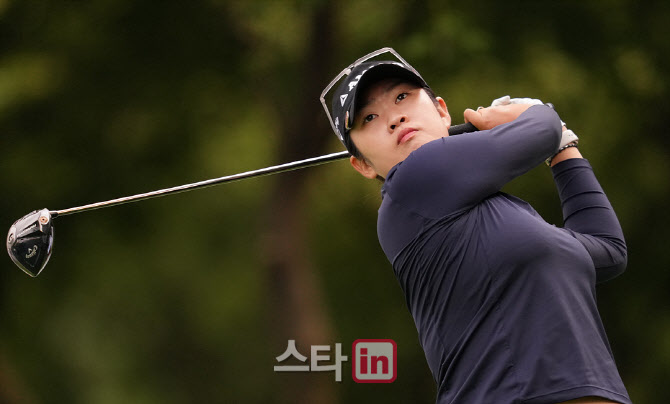 김연희 '타수를 줄여 순위를 올리자'                                                                                                                                                      