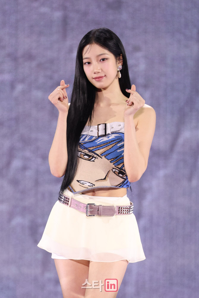 르세라핌 카즈하, 하트                                                                                                                                                                             