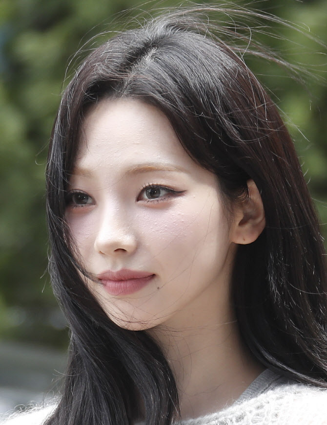 카리나, 클로즈업을 부르는 비주얼                                                                                                                                                                        