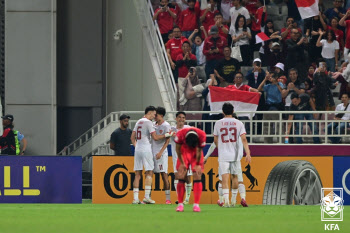 한국 축구, 40년 만에 올림픽 본선행 좌절...인도네시아에 승부차기 패