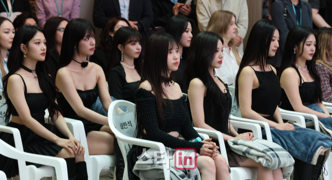 프로미스나인, 완벽한 미모                                                                                                                                                                         