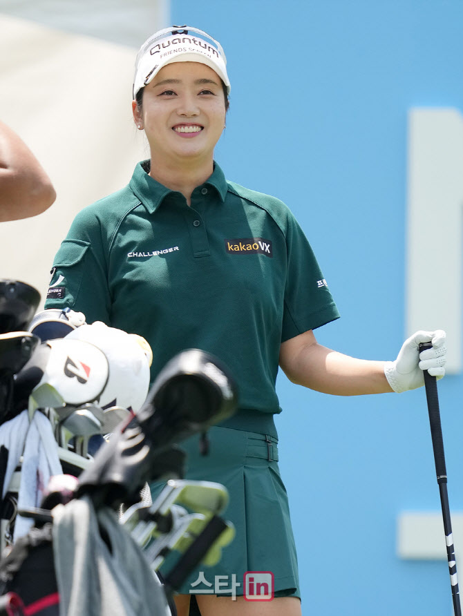 한진선 '여유로운 미소'                                                                                                                                                                  